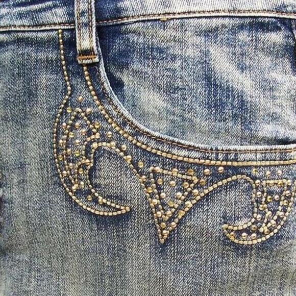 Cache Denim Metallic Rhinestone Crown Skirt New Stretch 5 Pocket Design $138 NWT - Picture 4 of 5